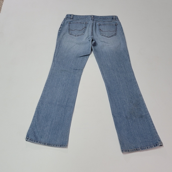 FALLS CREEK ♡ Super-Sweet Vintage Factory Faded Stretchy Blue Jeans 6 Avg - Picture 5 of 8